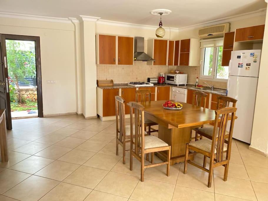 Villa Leton Kleo - Kalkan Center Buitenkant foto